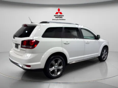 Another view of 2016 Dodge Journey Crossroad for sale in Countryside, IL at Countryside Mitsubishi