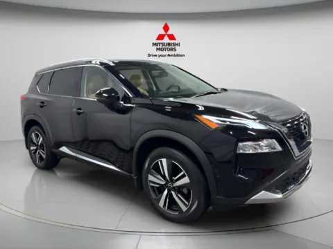 Photos of 2023 Nissan Rogue Platinum for sale in Countryside, IL at Countryside Mitsubishi