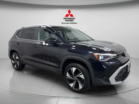 Photos of 2025 Volkswagen Taos 1.5T SE for sale in Countryside, IL at Countryside Mitsubishi