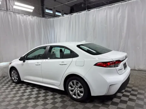 More photos of 2026 Toyota Corolla LE at Countryside Mitsubishi, IL