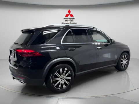 Another view of 2025 Mercedes-Benz GLE 350 for sale in Countryside, IL at Countryside Mitsubishi