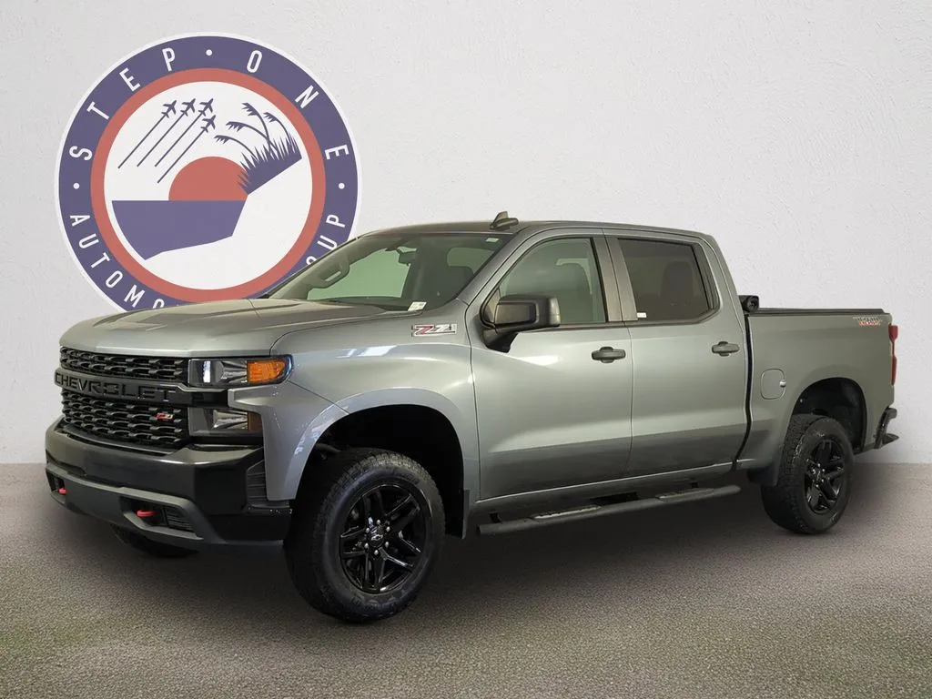 Gray 2020 Chevrolet Silverado 1500 Custom Trail Boss for sale in Fort Walton Beach, FL