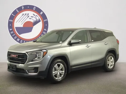 Gray 2024 GMC Terrain SLE for sale in Fort Walton Beach, FL