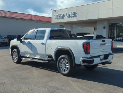 More photos of 2021 GMC Sierra 2500 HD Denali at Step One Cadillac Fort Walton Beach, FL