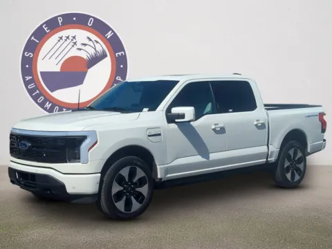 White 2023 Ford F-150 Lightning Platinum for sale in Fort Walton Beach, FL