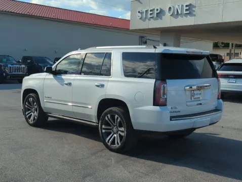 More photos of 2019 GMC Yukon Denali at Step One Cadillac Fort Walton Beach, FL