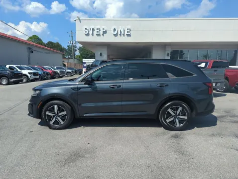 Another view of 2021 Kia Sorento S for sale in Fort Walton Beach, FL at Step One Cadillac Fort Walton Beach