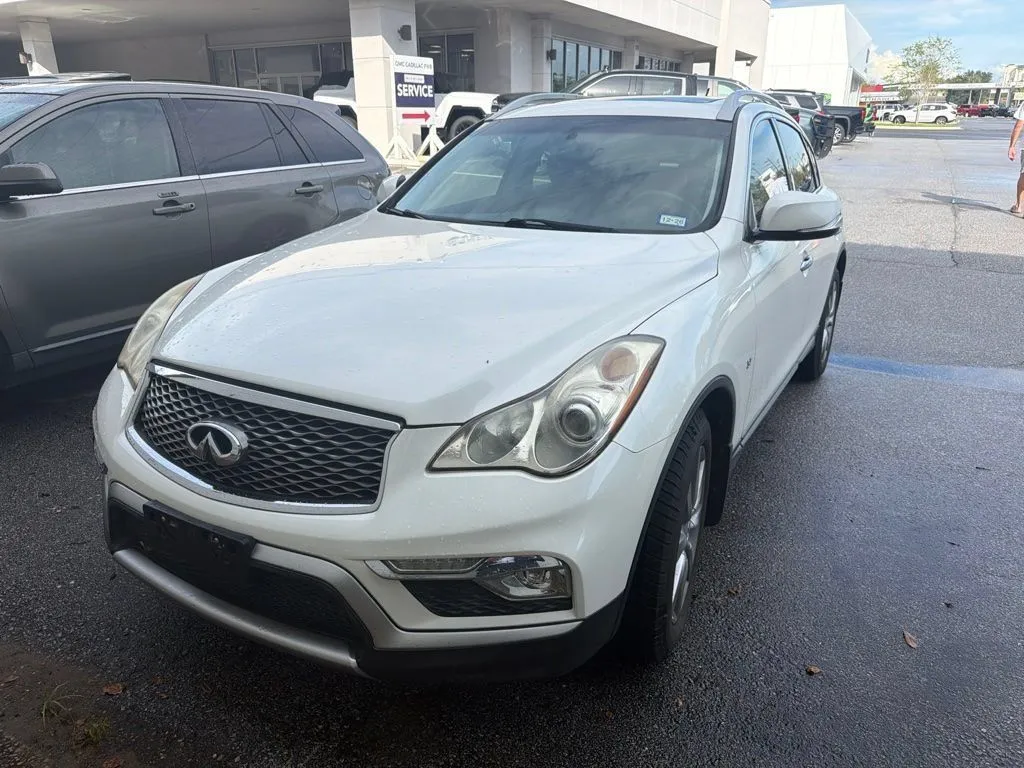 White 2017 INFINITI QX50 for sale in Fort Walton Beach, FL