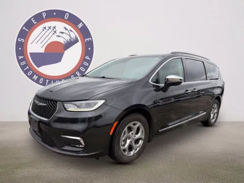 Photos of 2023 Chrysler Pacifica Limited for sale in Crestview, FL at Step One Chrysler Dodge Jeep Ram Fiat Crestview