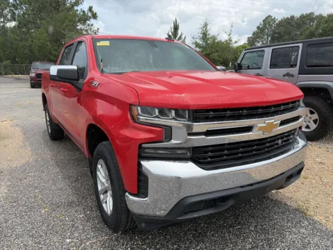 More photos of 2022 Chevrolet Silverado 1500 LTD LT at Step One Chrysler Dodge Jeep Ram Fiat Crestview, FL