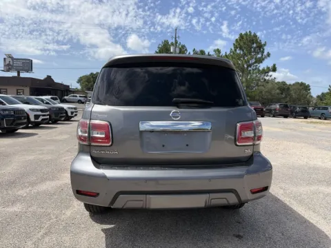 More photos of 2020 Nissan Armada SL at Step One Chrysler Dodge Jeep Ram Fiat Crestview, FL