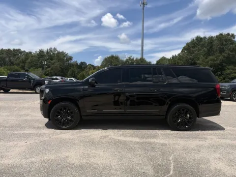Another view of 2021 GMC Yukon XL Denali for sale in Crestview, FL at Step One Chrysler Dodge Jeep Ram Fiat Crestview