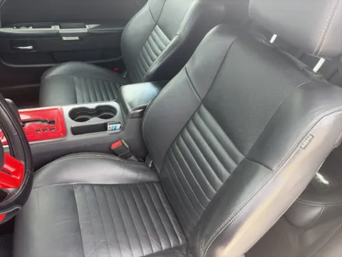 More photos of 2013 Dodge Challenger R/T at Step One Chrysler Dodge Jeep Ram Fiat Crestview, FL