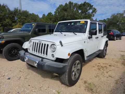More photos of 2017 Jeep Wrangler Unlimited Sahara at Step One Chrysler Dodge Jeep Ram Fiat Crestview, FL