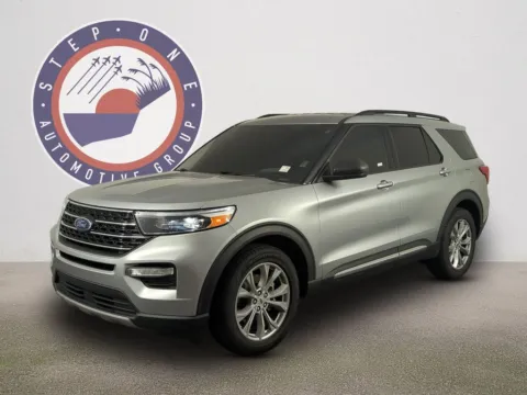 Silver 2021 Ford Explorer XLT for sale in Fort Walton Beach, FL