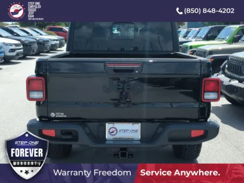 More photos of 2022 Jeep Gladiator Sport at Step One Chrysler Dodge Jeep Ram Fiat Fort Walton Beach, FL