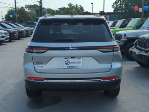 More photos of 2022 Jeep Grand Cherokee 4xe at Step One Chrysler Dodge Jeep Ram Fiat Fort Walton Beach, FL