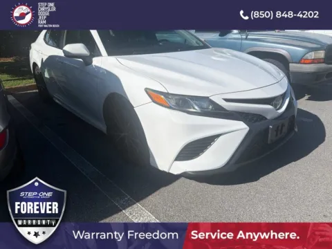 More photos of 2018 Toyota Camry SE at Step One Chrysler Dodge Jeep Ram Fiat Fort Walton Beach, FL