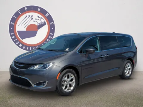 Gray 2019 Chrysler Pacifica Touring Plus for sale in Fort Walton Beach, FL