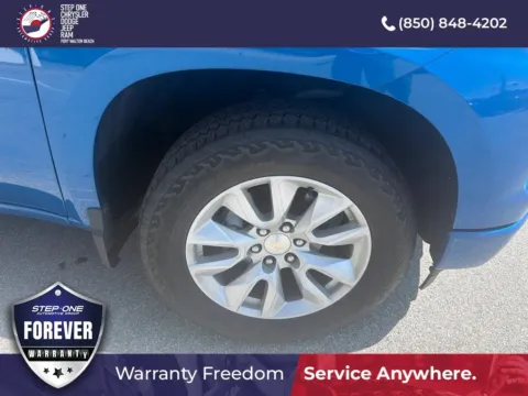 More photos of 2022 Chevrolet Silverado 1500 Custom at Step One Chrysler Dodge Jeep Ram Fiat Fort Walton Beach, FL