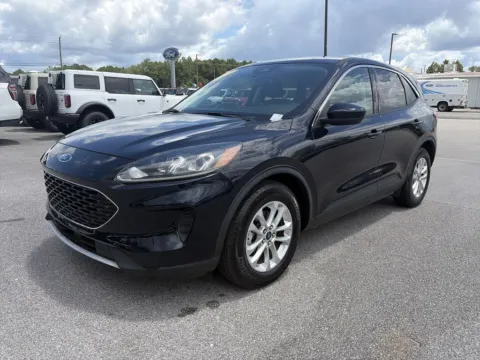 More photos of 2021 Ford Escape SE at Step One Ford Crestview, FL