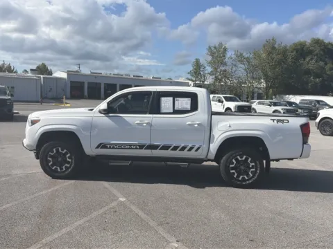 More photos of 2020 Toyota Tacoma SR at Step One Ford Crestview, FL