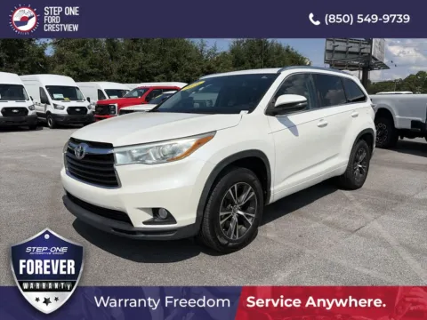 White 2016 Toyota Highlander XLE V6 for sale in Crestview, FL