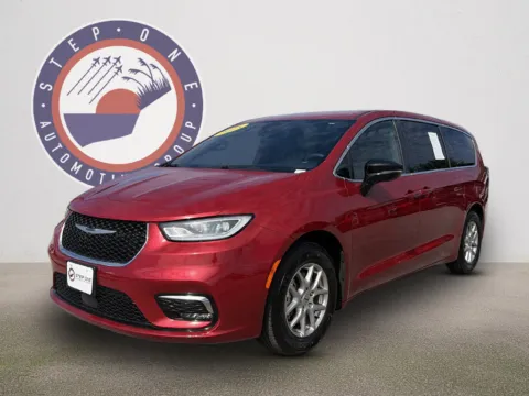 Photos of 2025 Chrysler Pacifica Select for sale in Crestview, FL at Step One Ford Crestview