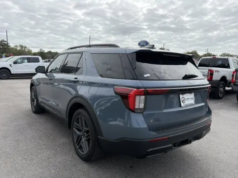 More photos of 2025 Ford Explorer ST-Line at Step One Ford Crestview, FL