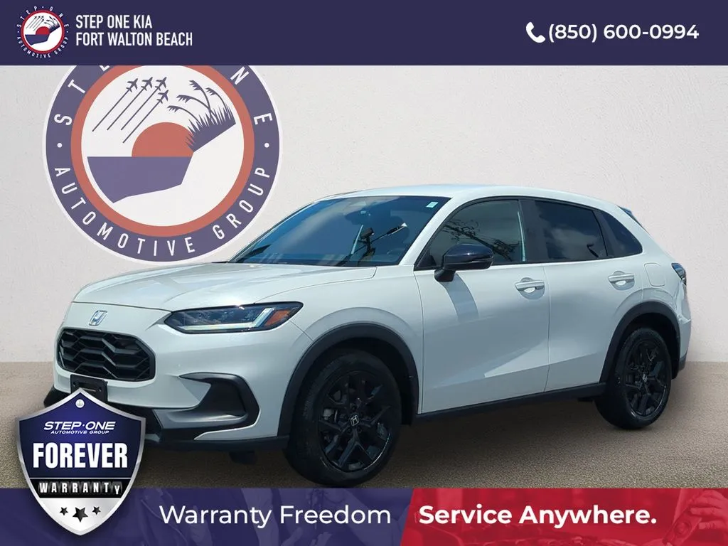 White 2024 Honda HR-V Sport for sale in Fort Walton Beach, FL