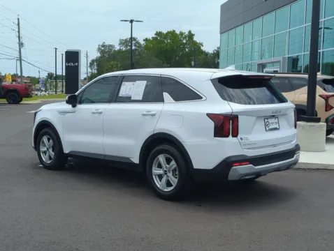 More photos of 2024 Kia Sorento LX at Step One Kia Fort Walton Beach, FL