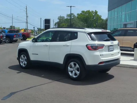 More photos of 2018 Jeep Compass Latitude at Step One Kia Fort Walton Beach, FL