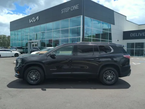 More photos of 2025 GMC Acadia Elevation at Step One Kia Fort Walton Beach, FL