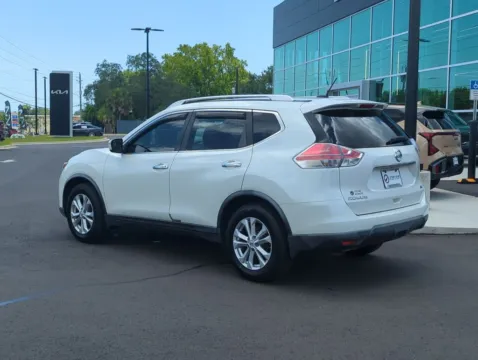 More photos of 2015 Nissan Rogue SV at Step One Kia Fort Walton Beach, FL