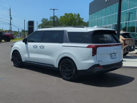 More photos of 2025 Kia Carnival SX Prestige at Step One Kia Fort Walton Beach, FL