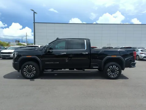 More photos of 2025 GMC Sierra 3500 HD Denali Ultimate at Step One Kia Fort Walton Beach, FL