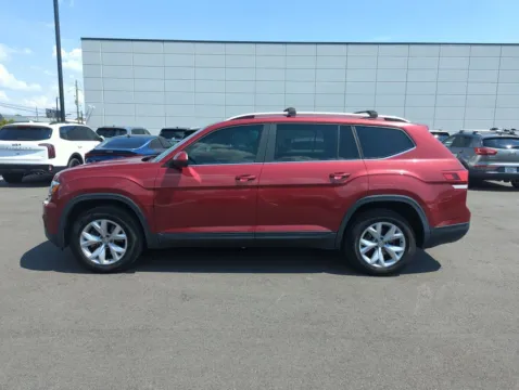 More photos of 2018 Volkswagen Atlas 3.6L V6 SE at Step One Kia Fort Walton Beach, FL