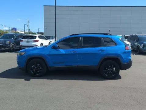 More photos of 2021 Jeep Cherokee Latitude Plus at Step One Kia Fort Walton Beach, FL