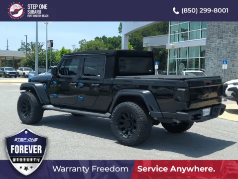 More photos of 2020 Jeep Gladiator Overland at Step One Subaru Fort Walton Beach, FL