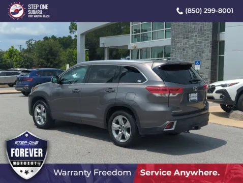 More photos of 2017 Toyota Highlander Limited at Step One Subaru Fort Walton Beach, FL