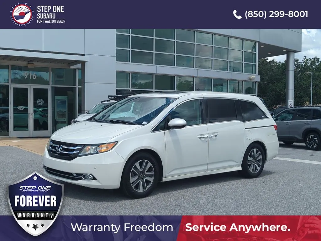 White 2016 Honda Odyssey Touring for sale in Fort Walton Beach, FL