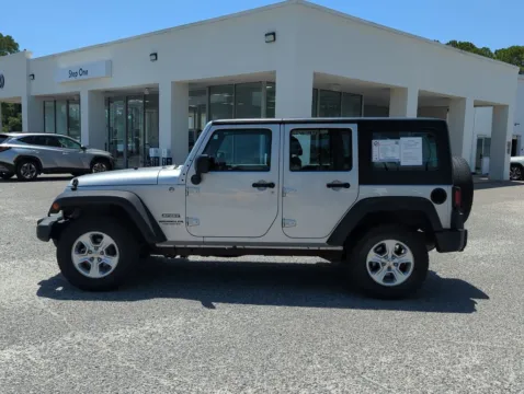 More photos of 2012 Jeep Wrangler Unlimited Sport at Step One Volkswagen Fort Walton Beach, FL