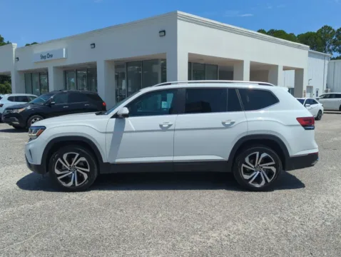 More photos of 2022 Volkswagen Atlas SEL at Step One Volkswagen Fort Walton Beach, FL