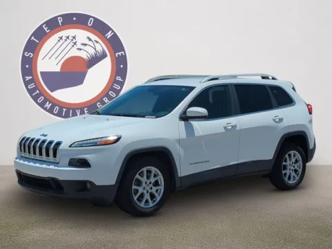 Photos of 2017 Jeep Cherokee Latitude for sale in Fort Walton Beach, FL at Step One Volkswagen Fort Walton Beach