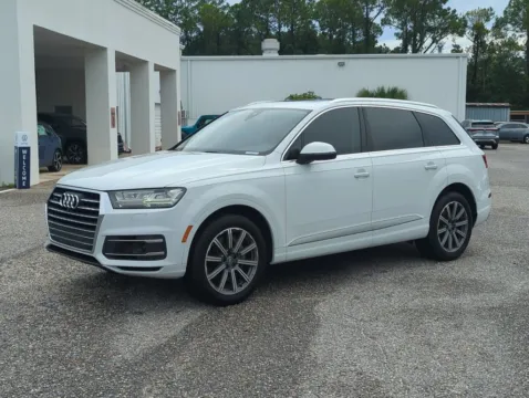 Photos of 2017 Audi Q7 3.0T Premium Plus for sale in Fort Walton Beach, FL at Step One Volkswagen Fort Walton Beach