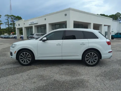 More photos of 2017 Audi Q7 3.0T Premium Plus at Step One Volkswagen Fort Walton Beach, FL