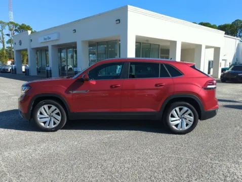 More photos of 2023 Volkswagen Atlas Cross Sport 3.6L V6 SE w/Technology at Step One Volkswagen Fort Walton Beach, FL