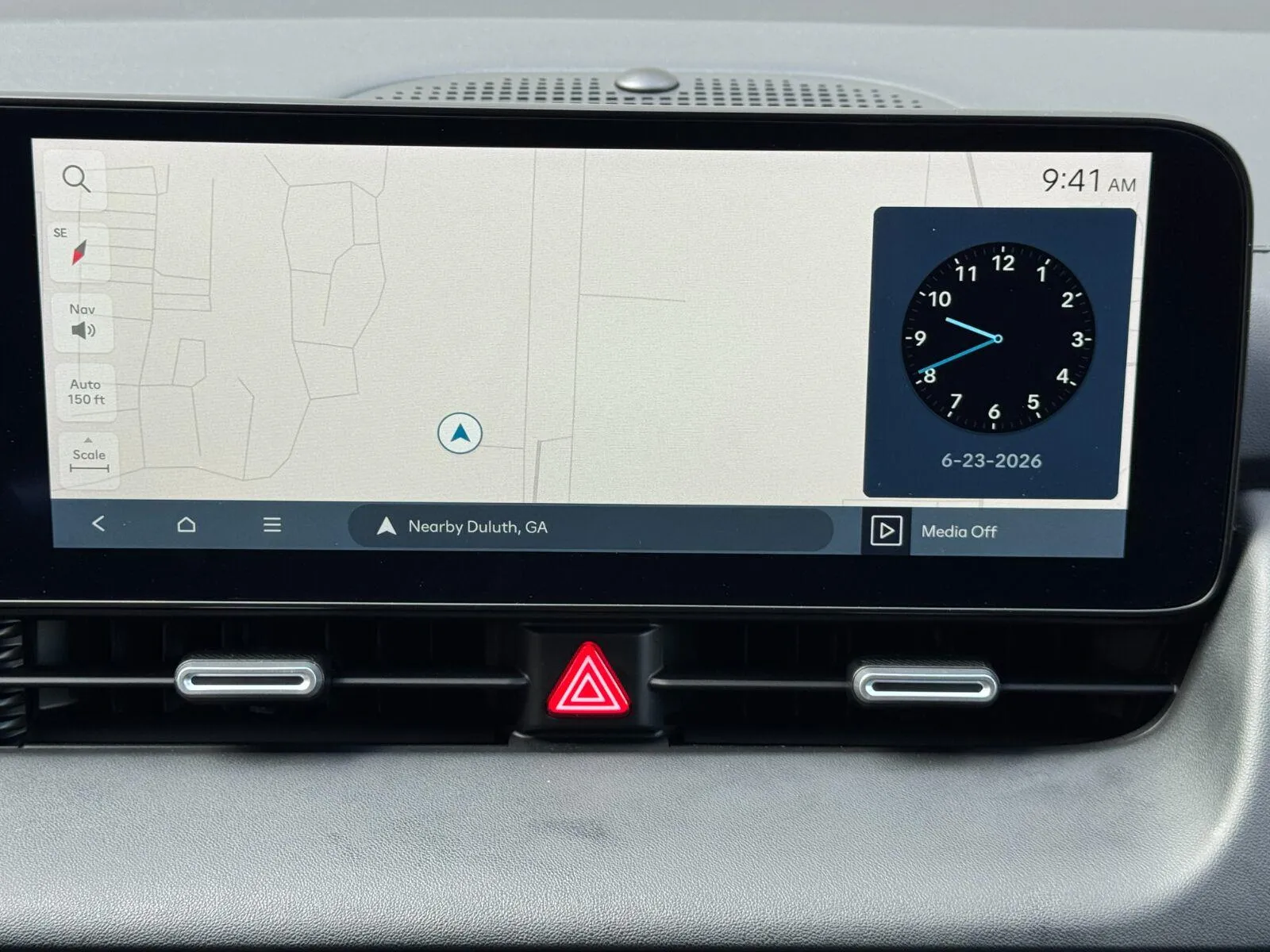 2025 Hyundai IONIQ 5 SE - Photo 23