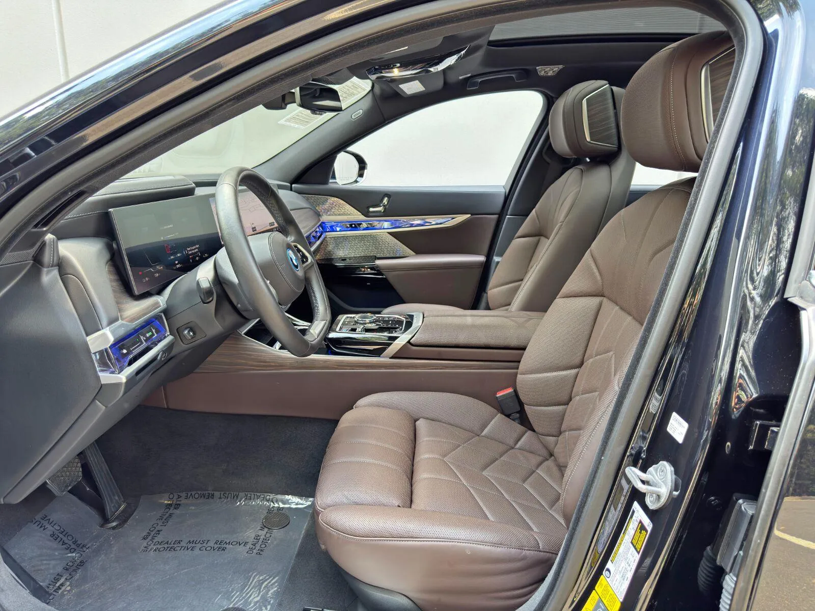 2023 BMW i7 Base - Photo 17