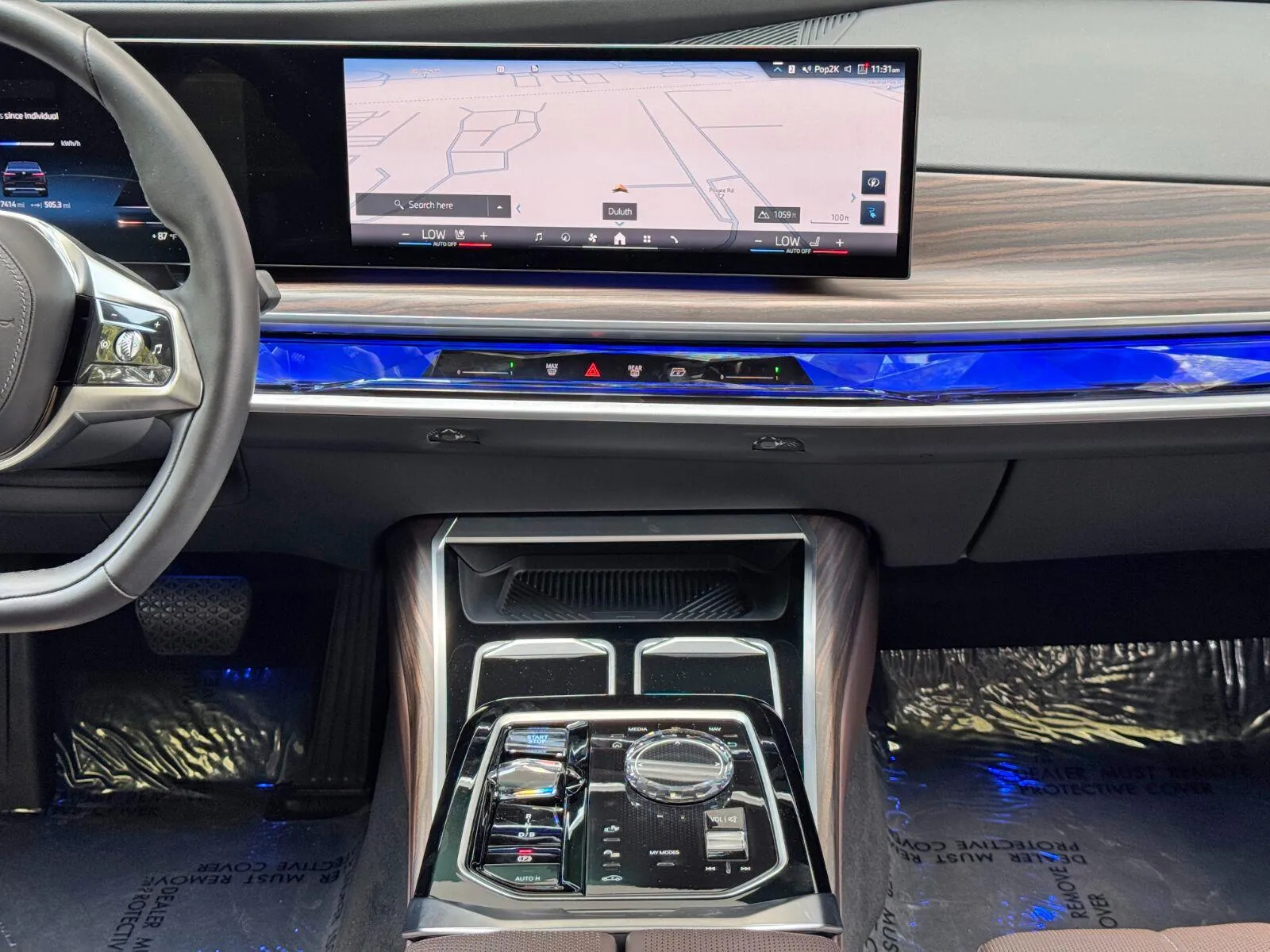 2023 BMW i7 Base - Photo 25